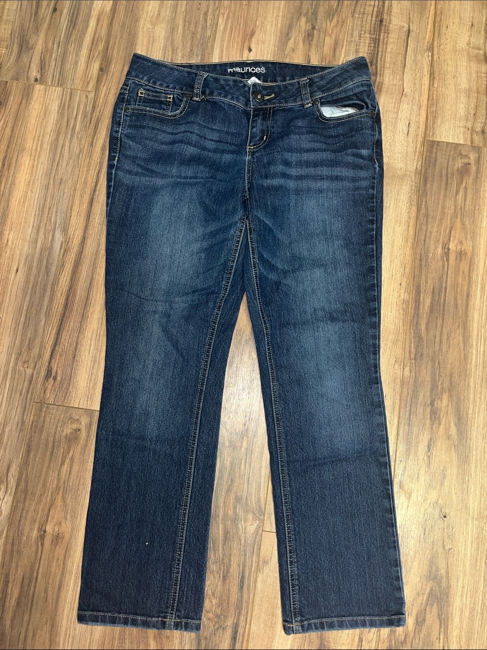 maurices 9/10 short length 26in Blue Women’s Straight Jeans